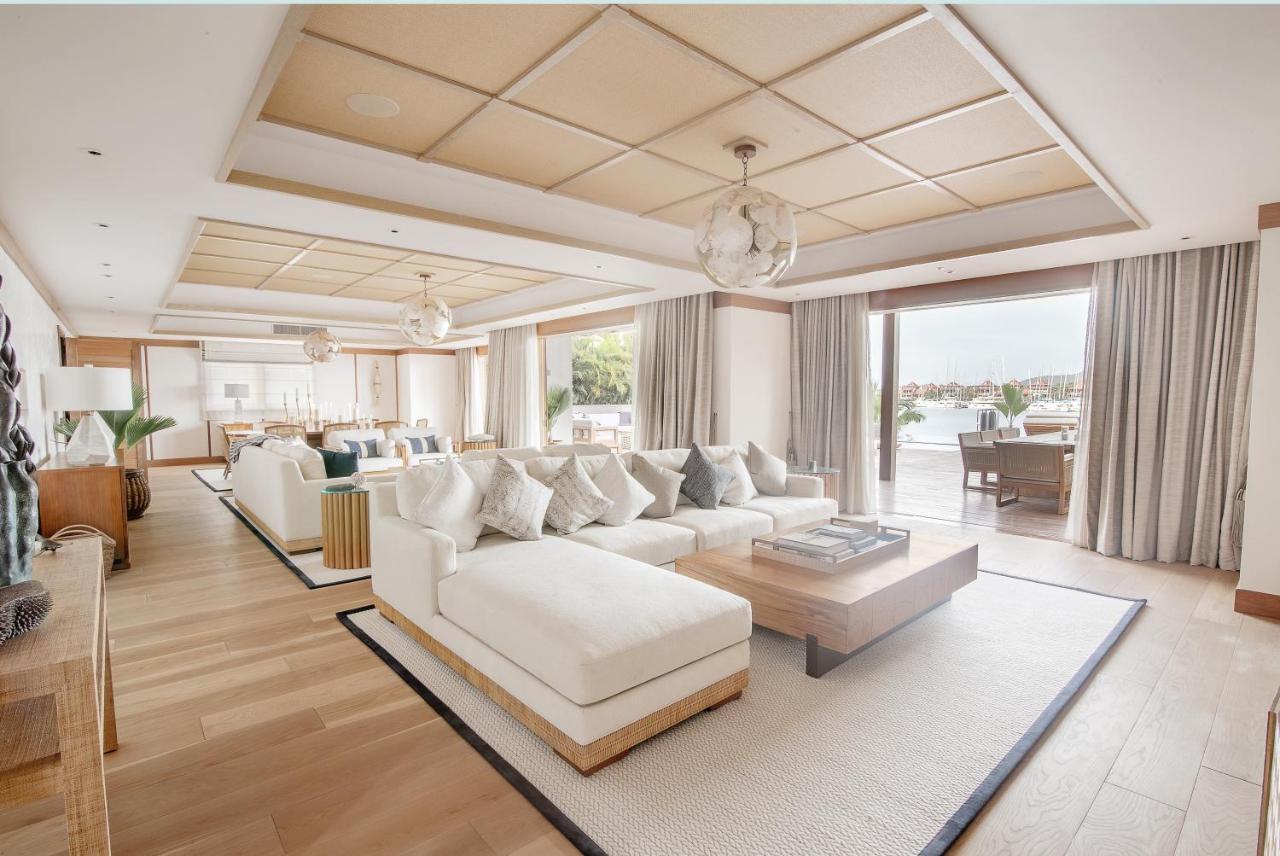 L'Escale Resort Marina & Spa - Small Luxury Hotels Of The World Виктория Екстериор снимка